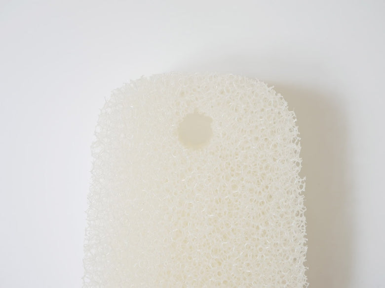 白色のマーナのバススポンジ