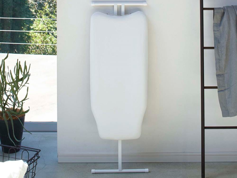 YAMAZAKI タワー 軽量スタンド式アイロン台 シルバー