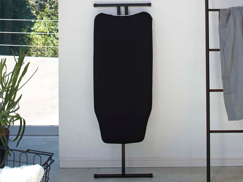 YAMAZAKIタワー軽量スタンド式アイロン台