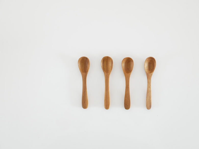 TEAK WOOD製の木製スプーン