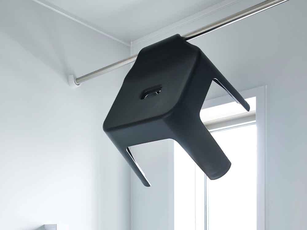 YAMAZAKIタワーのシルバーデザイン引っ掛け風呂イス