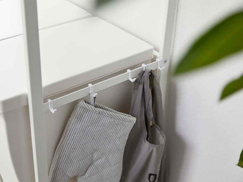 YAMAZAKIタワー伸縮ゴミ箱上ラックのスチール製収納棚