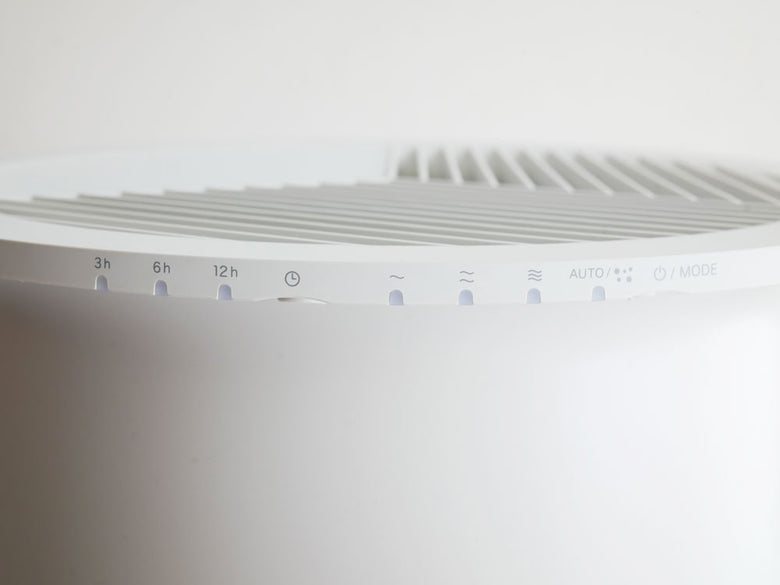 プラスマイナスゼロ 空気清浄機C030の外観