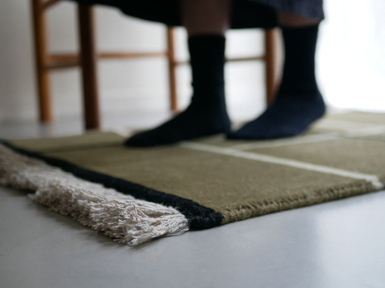 【adepeche】ペルウールラグ600×900mmアートカラー