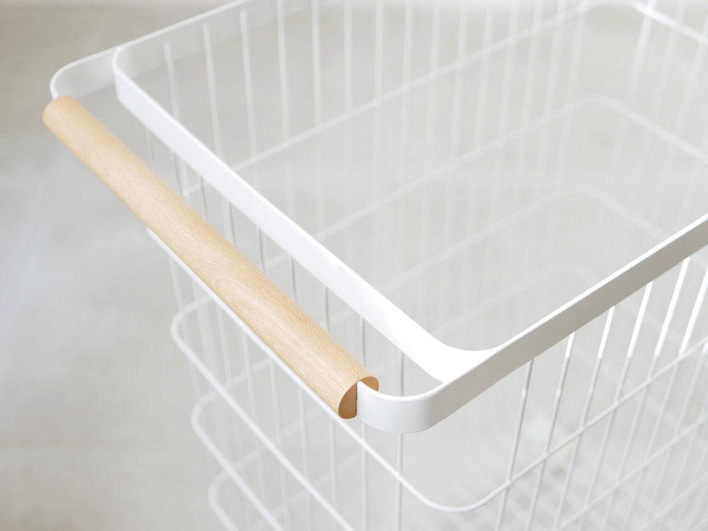 キャスター付きランドリーバスケット タワー型