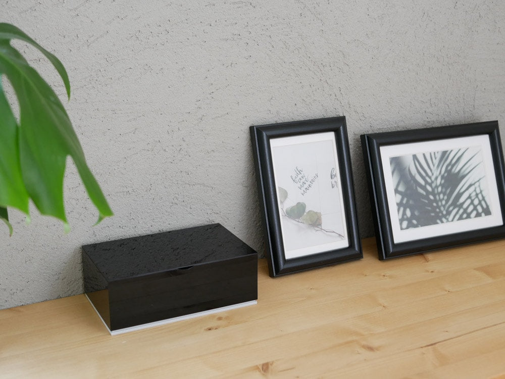 YAMAZAKI Veilウェットティッシュケースのパッケージ