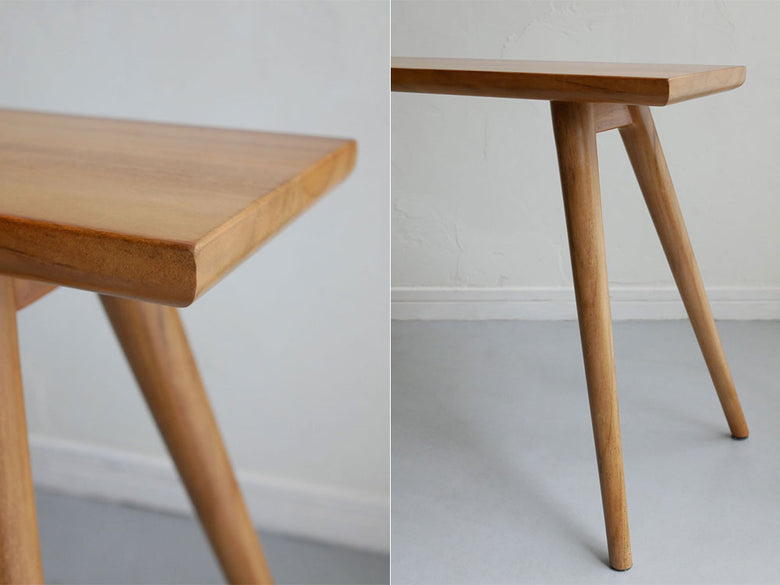 Comore Sun製のシンプルなチーク材ベンチ