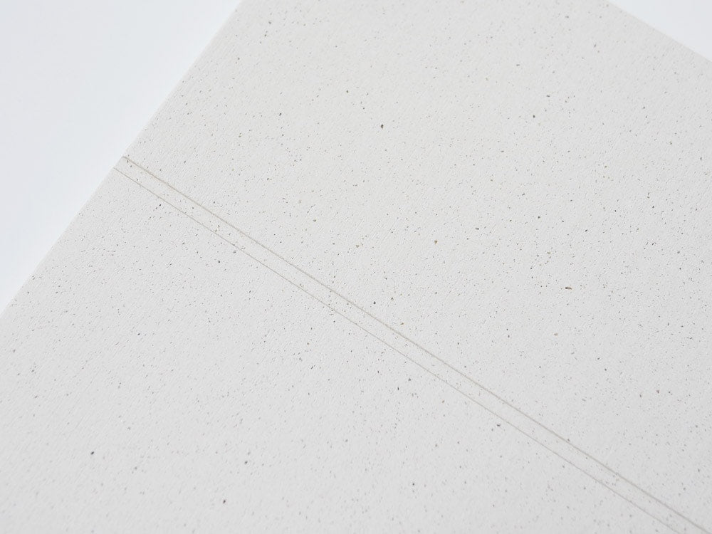 soil GEMの白と灰色のドライングボード