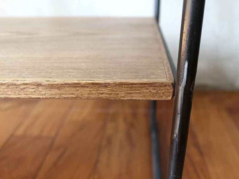 アデペシュ製木製棚付きセンターテーブル