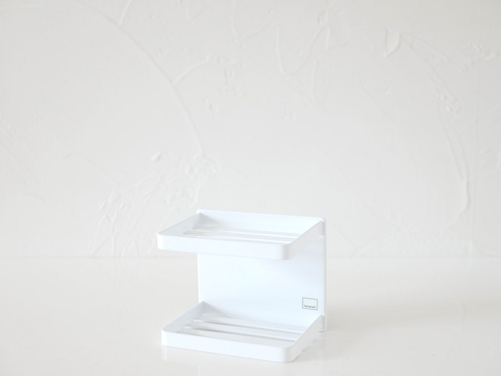 YAMAZAKIタワーのマグネット2段ソープトレー