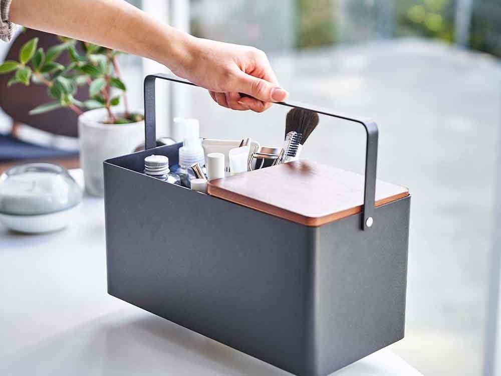 タワー製メイクボックス、スチール製ボディに蓋と取っ手、天然木製ミラー付き