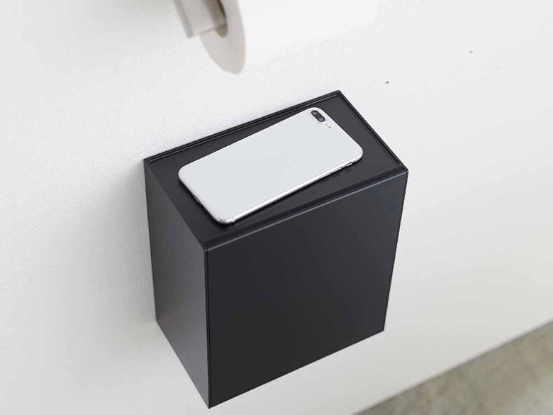 YAMAZAKI/towerのウォールトイレポットと収納ケース