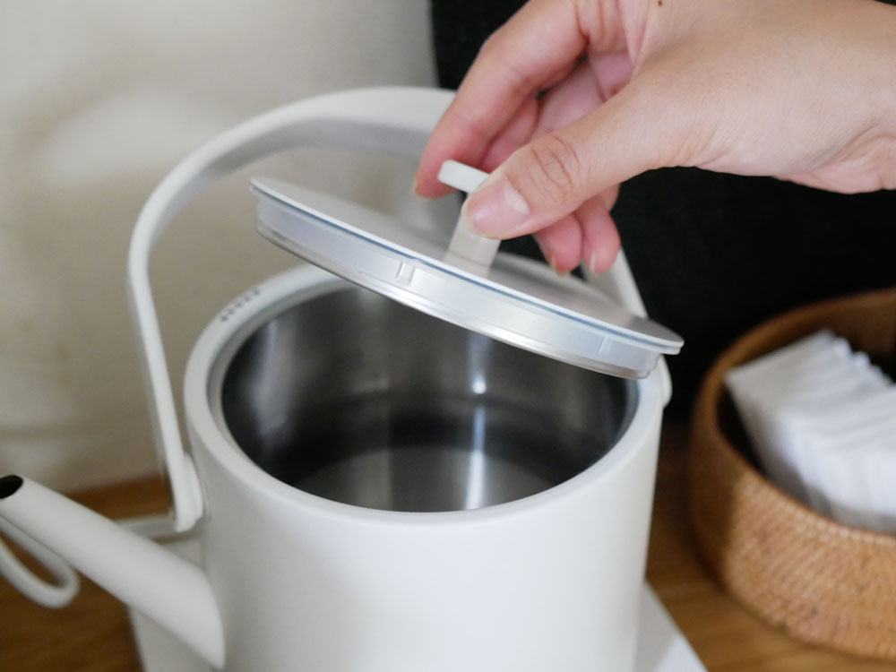 ラッセルホブスのステンレスTケトル