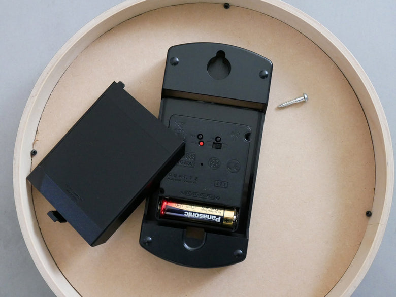 Lemnosのデザイン時計台電波時計