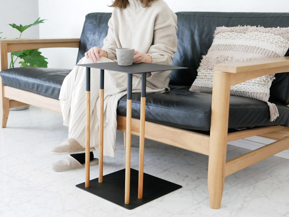 Yamazakiのプレーン差し込みサイドテーブル