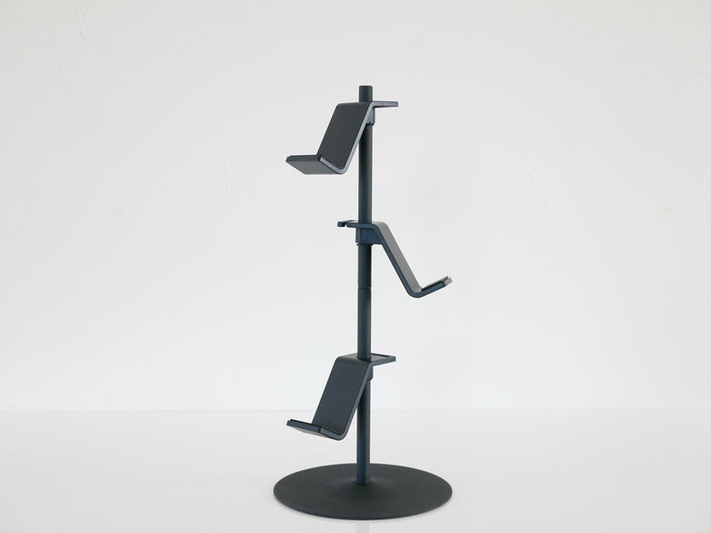 YAMAZAKIのスマートゲームコントローラー収納ラック