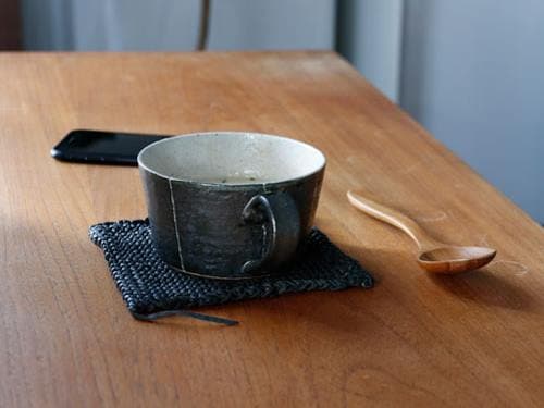 ティークウッド製カトラリーとカップの食器セット