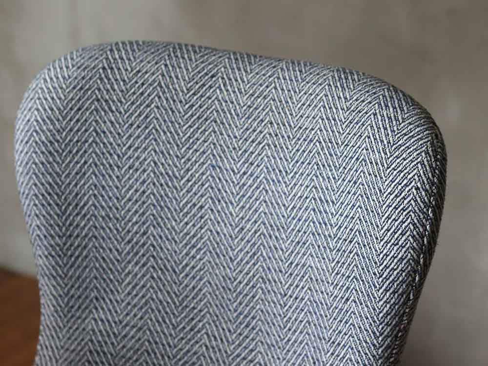 アデペシュZipデザインチェア、シルバーとグレーのウーブンファブリック