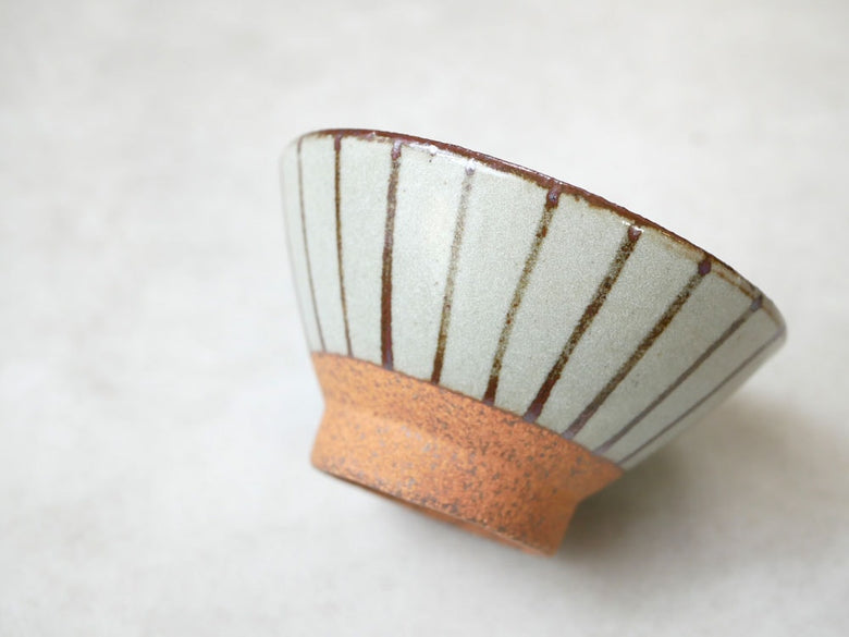 アデペシュ美濃焼のOTOHAボウル