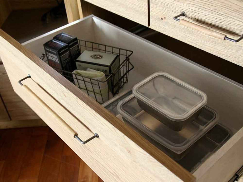 アデペシュのオーク木製キッチンカウンターボード