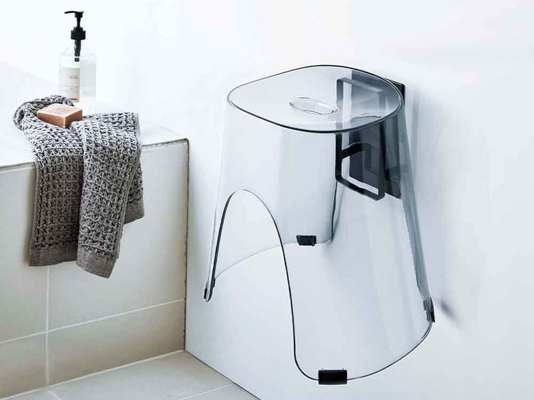 マグネット付き浴室用椅子ホルダー