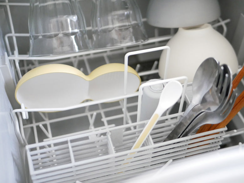 tak.キッズディッシュ フォーベビーのプレートとスプーン