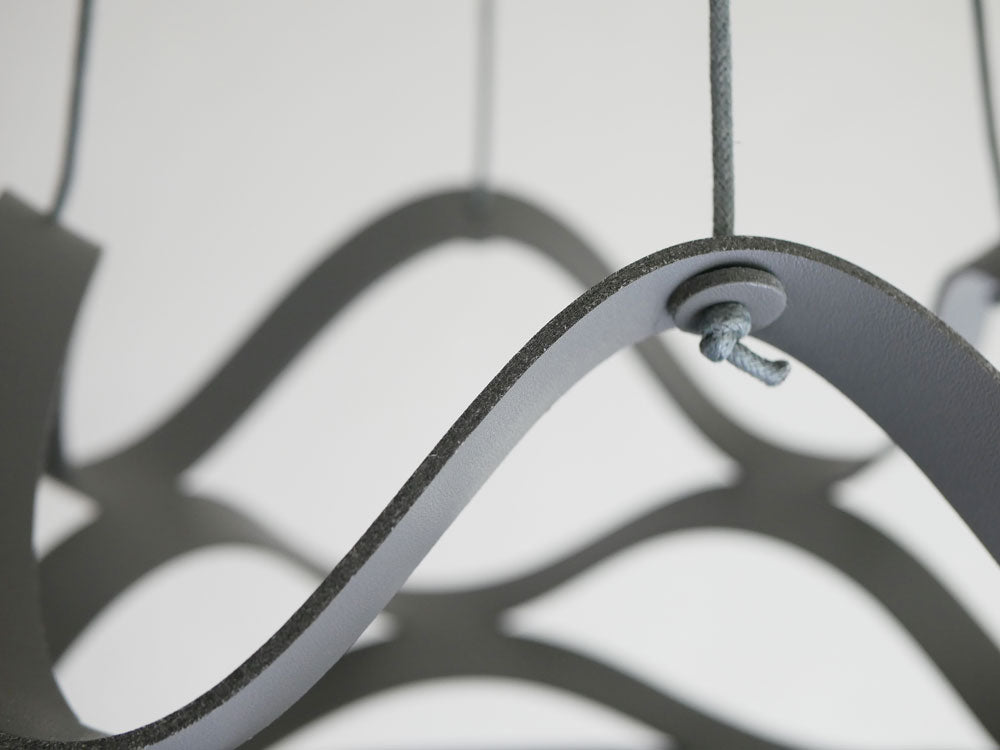 リサイクルガラス製のドーム型プーパン