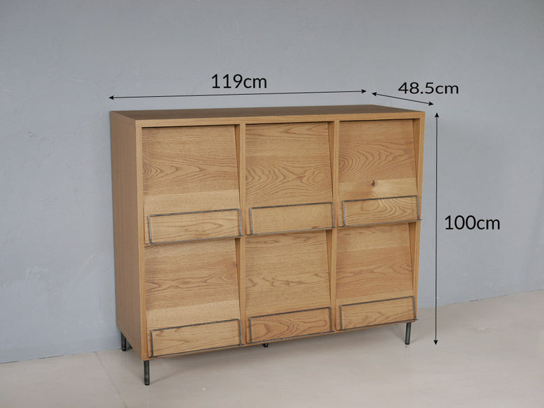 a.depeche製オーク突板とアイアンフレームのレコードラック