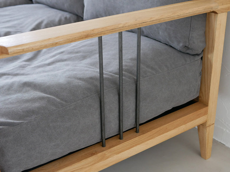 アデペシュ製ソロ3シートファブリックソファ