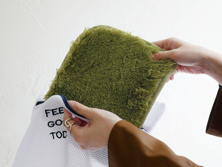 【HOPPL/ホップル】コロコロチェア専用チェアパッド。マイクロファイバーと2層ウレタン素材使用、幅25cm×奥行23.5cm×厚み2cm