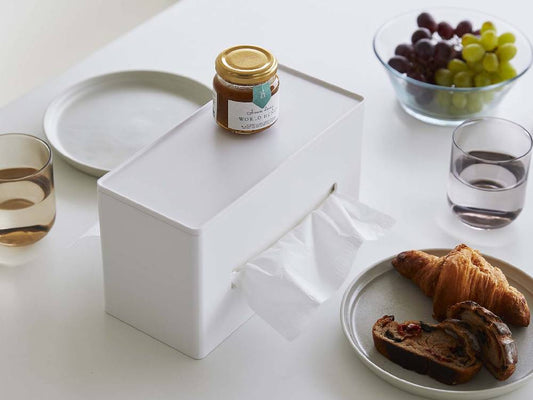 スマート両面ティッシュケースに両面のティッシュボックスが収納された製品画像