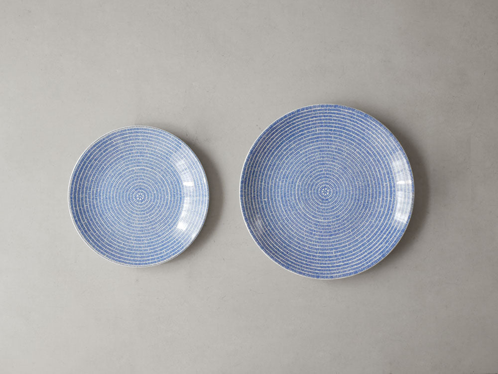 青色のアラビア24hアベックプレート、陶器製の食器