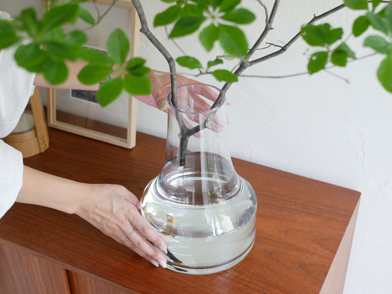 BOB CRAFTブランドのソーダガラス製ファゴット。直径約4.2cm、高さ12cmのサイズS。