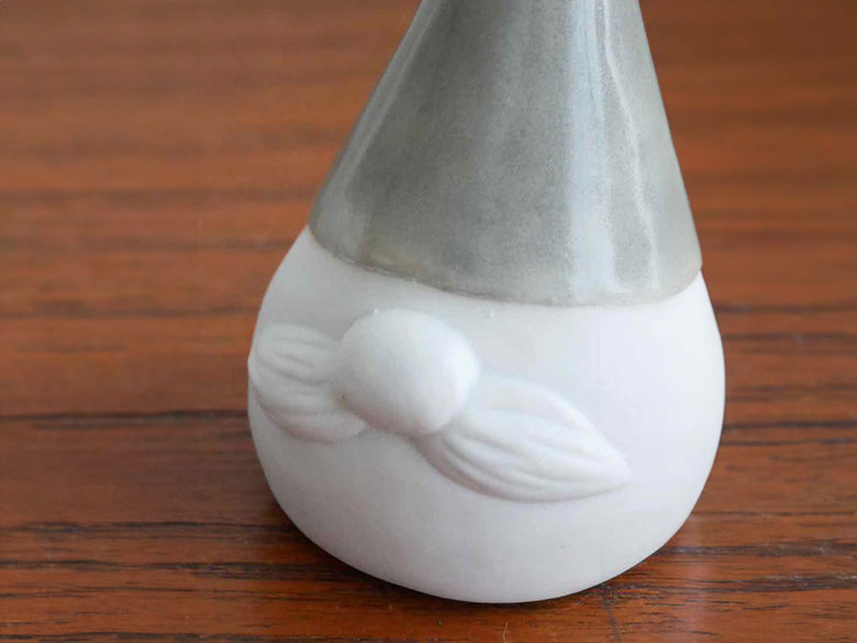 花坂陶石で作られた九谷焼の癒しサンタクロース陶器フィギュア