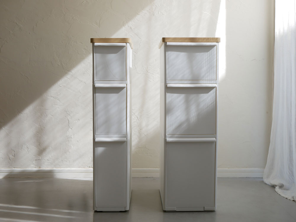 ライクイットの天板付きスリムストレージユニット。木製の引き出しと棚を備えた収納キャビネット