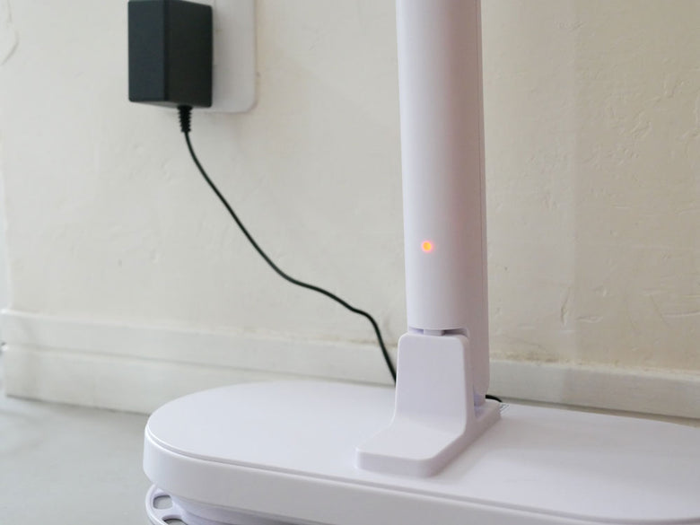 CCPシーシーピーのコードレス回転モップクリーナーNeo＋Brisa本体と交換用モップパッドのセット