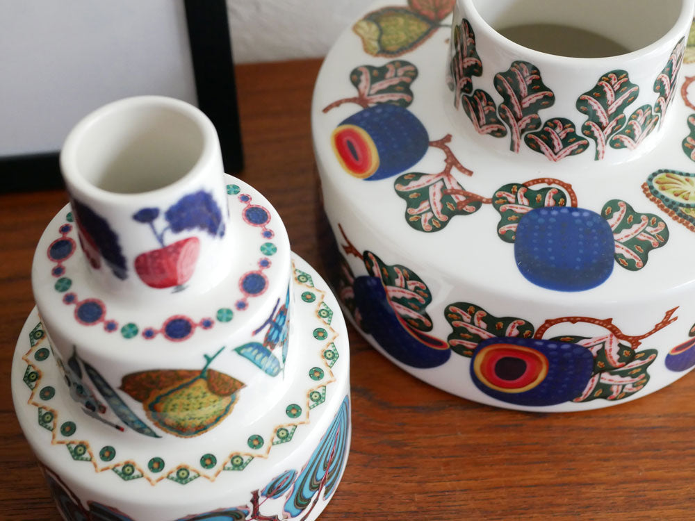 イッタラ製タイカ サト ベースと磁器製カップのサーブウェアセット