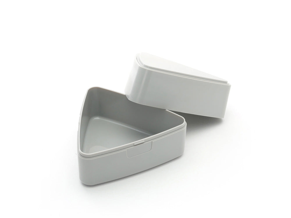 蓋が保冷剤として機能するプラスチック製のジェルクール三角形ランチボックス