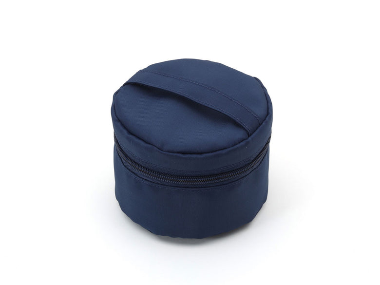 蓋が保冷剤として機能するジェルクールの丸型ランチボックスとジッパー付き専用保冷ケースの画像