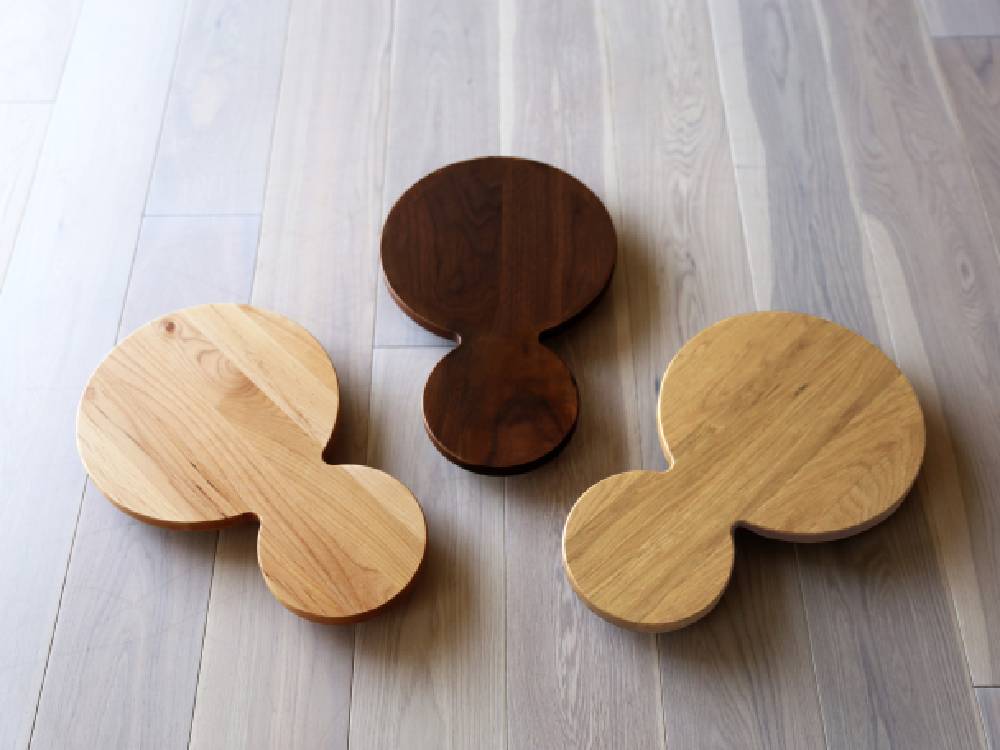 高野木工製のホワイトオークまたはウォルナット使用の木製プランターベース