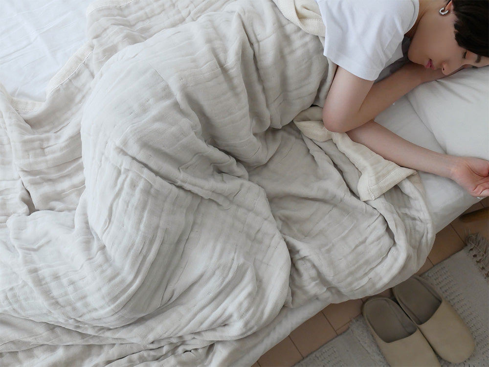 ココマニの1年中使えるとろサラ5重織ガーゼケット シングルサイズ グレージュ色