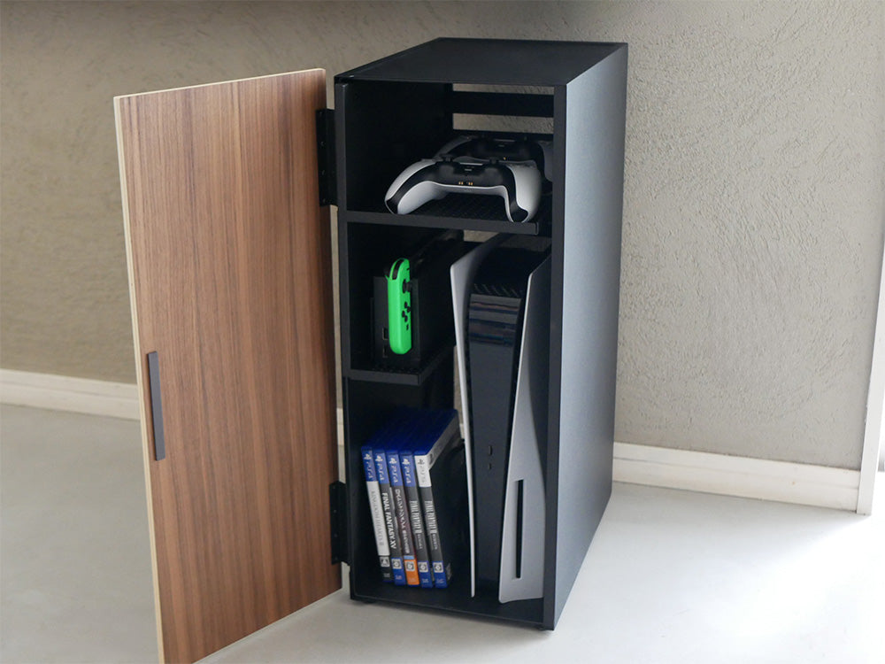 タワー型スチール製ゲーム機収納ラック、複数の棚と扉を備えたキャビネット