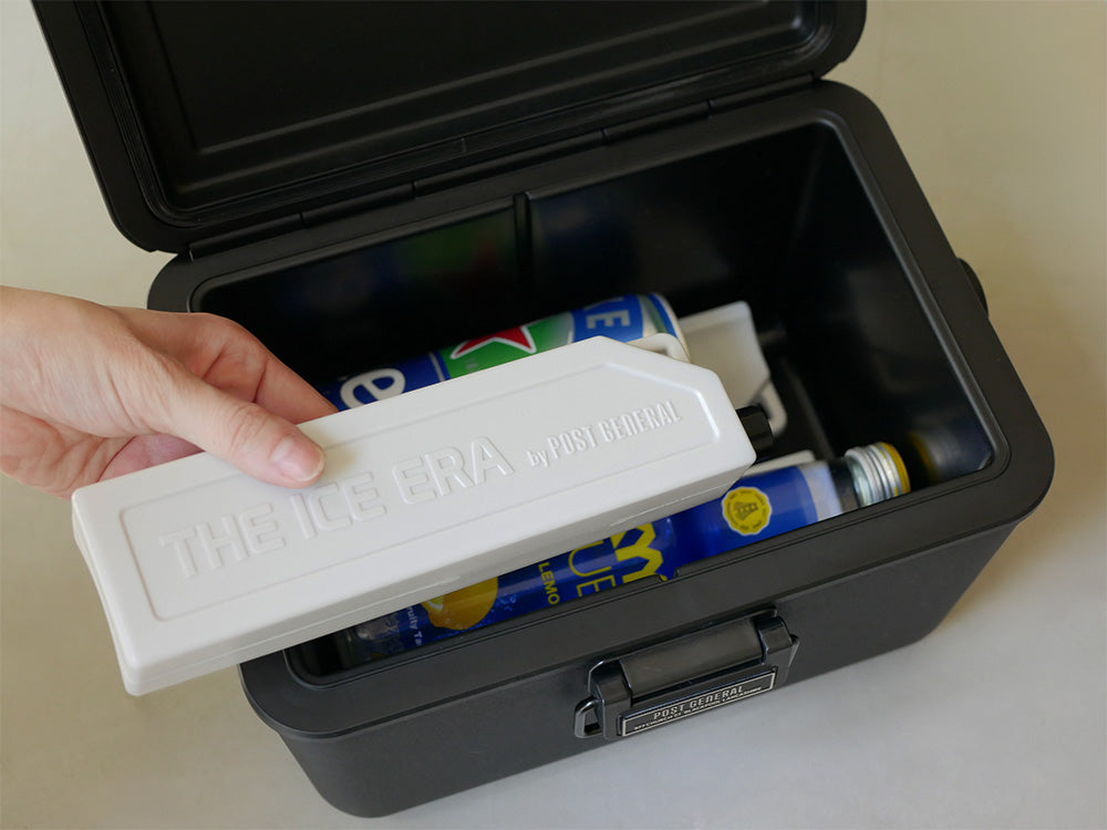 POST GENERALのTHE ICE ERAハードシェルクーラーのプラスチック製ボックスと蓋