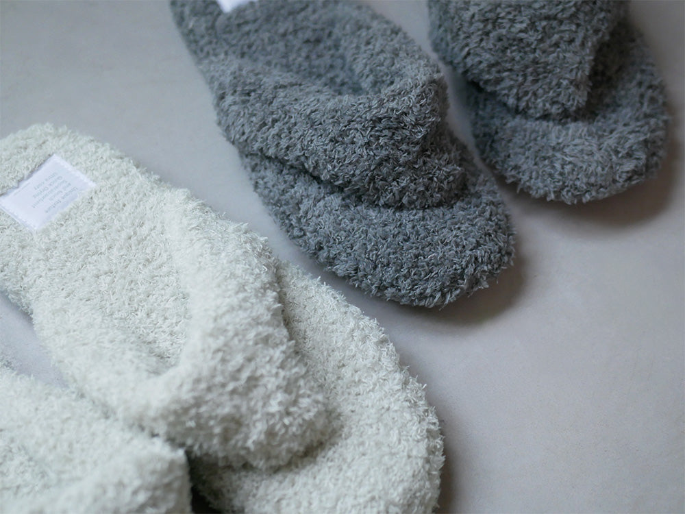 サラサデザインの白い洗える抗菌防臭パイルスリッパ