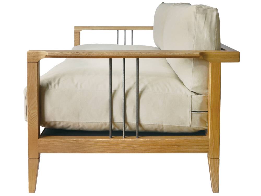 アデペシュのソロ2.5シート無垢材ソファーの画像