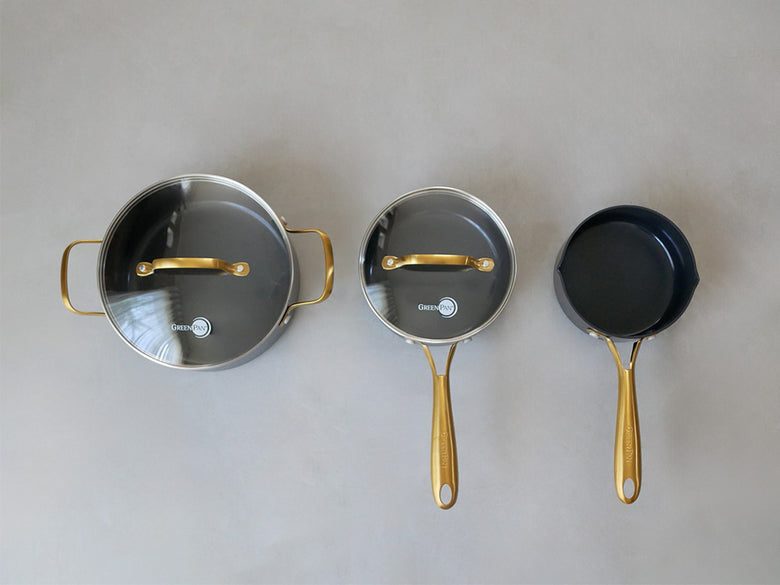 グリーンパン ストゥディオシリーズのセラミックコーティングキャセロール、ソースパン、ミルクパンのセット