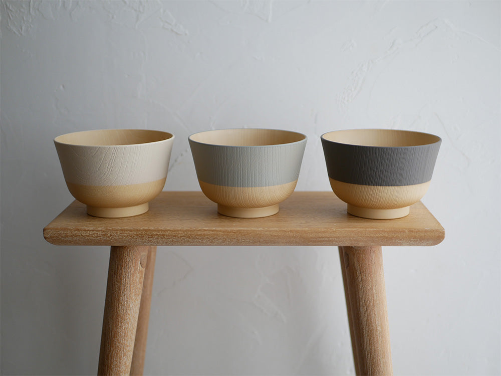やさしい彩りシリーズの抗菌汁椀、抗菌丼、天然木風箸が揃ったテーブルウェアセット