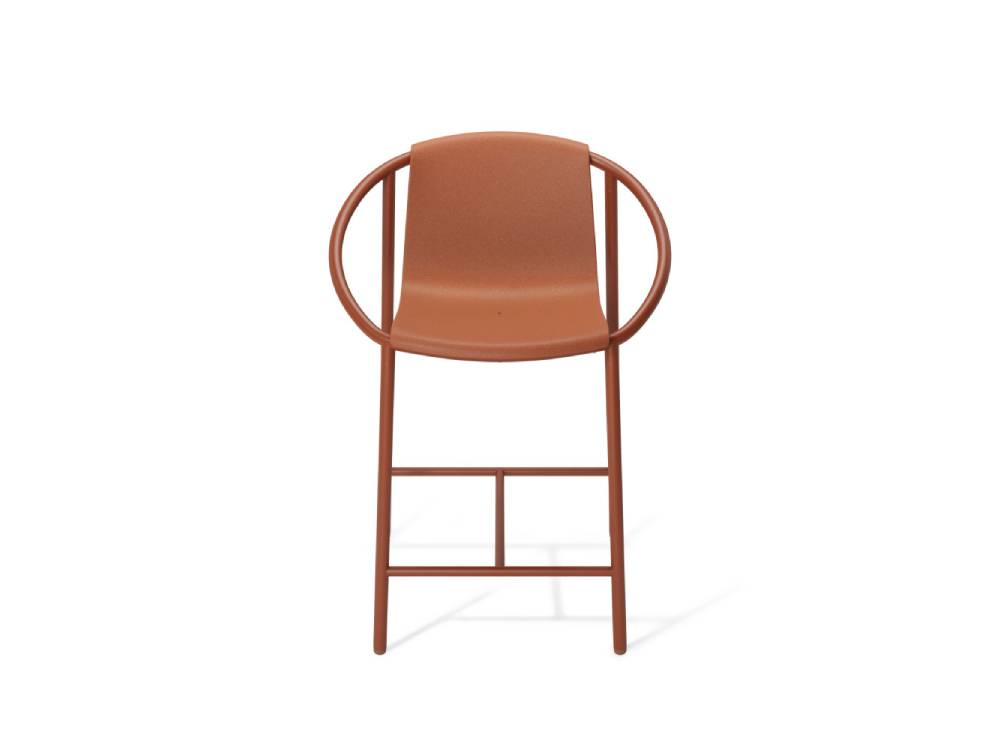 【Umbra/アンブラ】リンゴデザインのカウンタースツール。スチールとポリプロピレン製でモダンな黒色