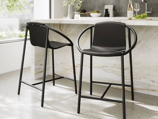 Umbra/アンブラのリンゴカウンタースツール、木製アームレスト付きアウトドア用バー用椅子