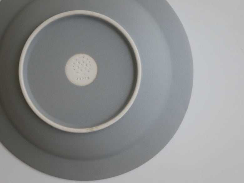 【SAKUZAN】Saraシリーズの磁器製プレートとボウルからなる食器セット